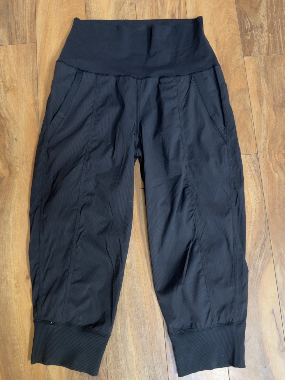 Lululemon Dance Studio Cropped Pants Black Swift Foldover Waist Women’s